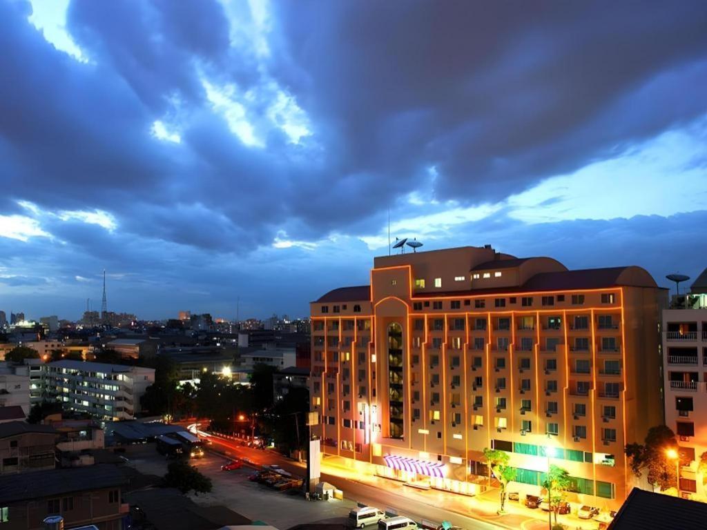 Hip Hotel Bangkok Eksteriør bilde